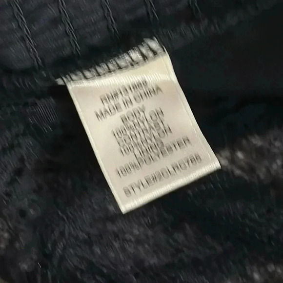 Thirty / Thirty La Blouse for Women - Picture 7 of 7